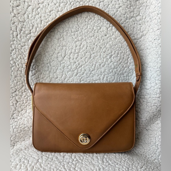 Gucci Handbags - Gucci Vintage Beige Vachetta Leather Shoulder Crossbody Envelope Bag